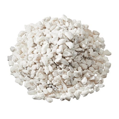 A pile of white angular borax granules